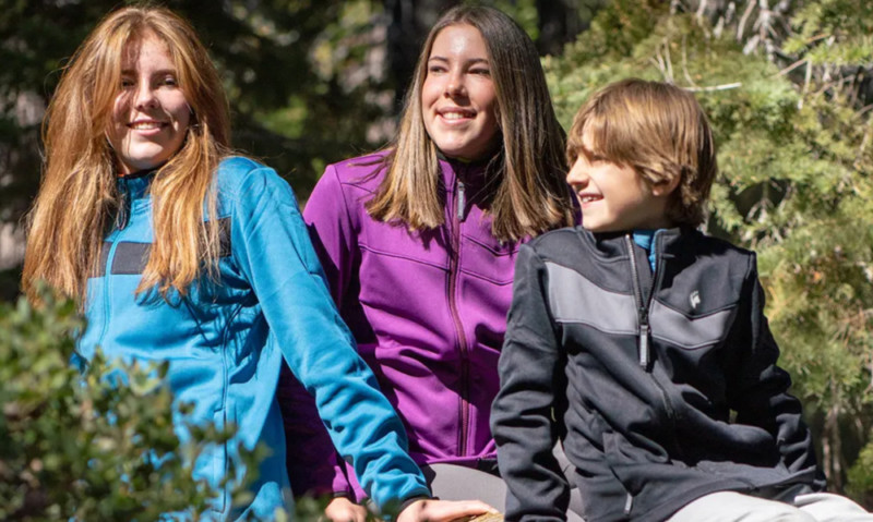 Shred Dog Kids Winter Gear Review + Black Friday Sale Going On NOW!
