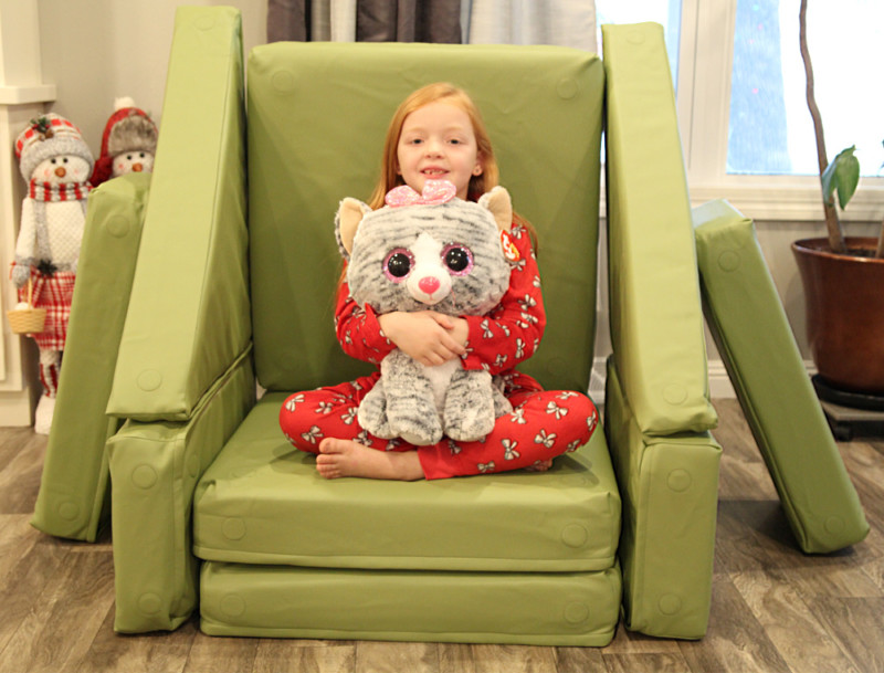 FORT Review - Every Child's New Favorite Piece Of Furniture Toy!