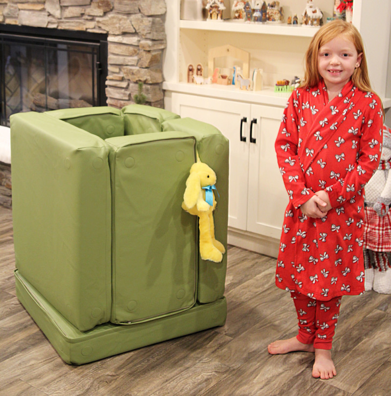 FORT Review - Every Child's New Favorite Piece Of Furniture Toy!