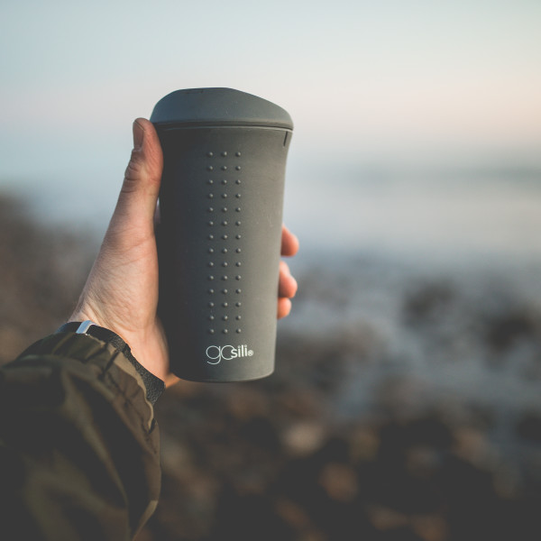 goSili travel mug charcoal 1