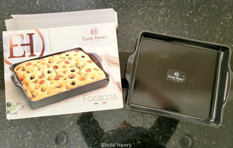 Deep Dish Pizza Pan, Emile Henry USA