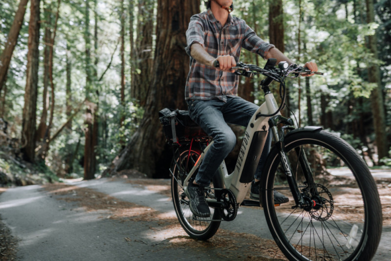 Aventon LEVEL.2 Commuter eBike (A WOW GIFT IDEA!)