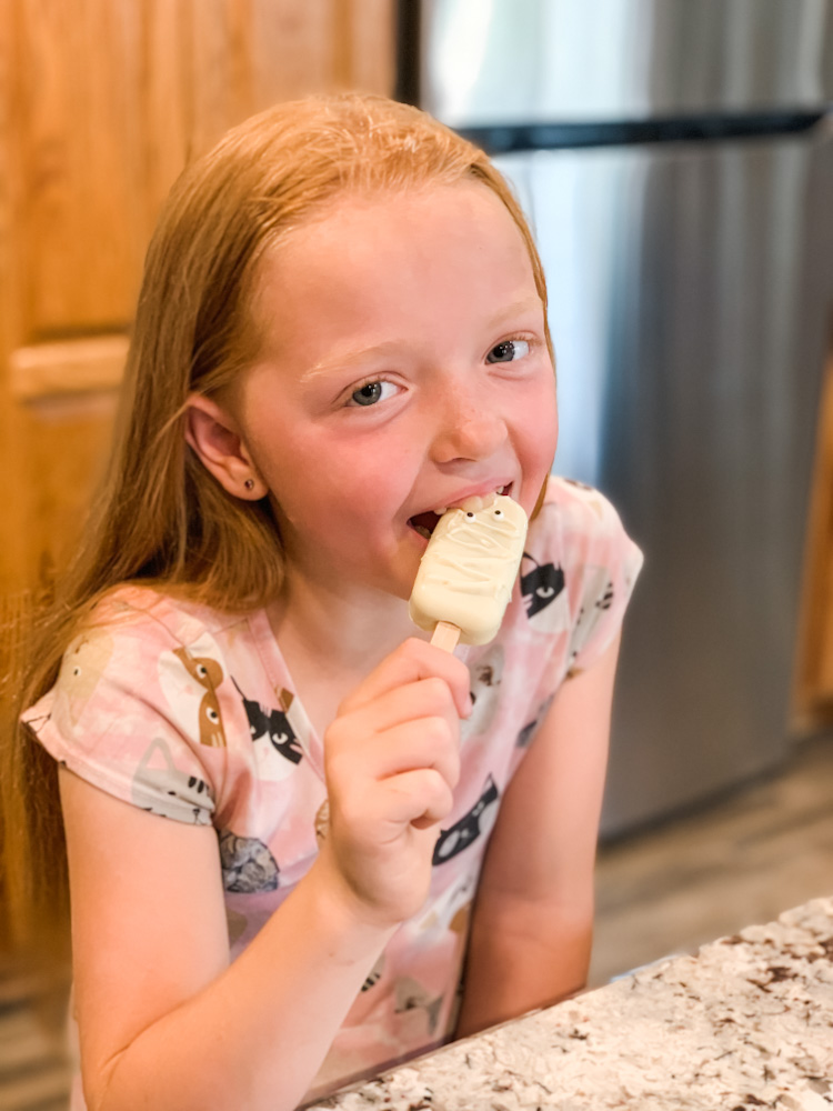 tinyB Monster Chocolate Pops: DIY Popsicle Experience + Giveaway