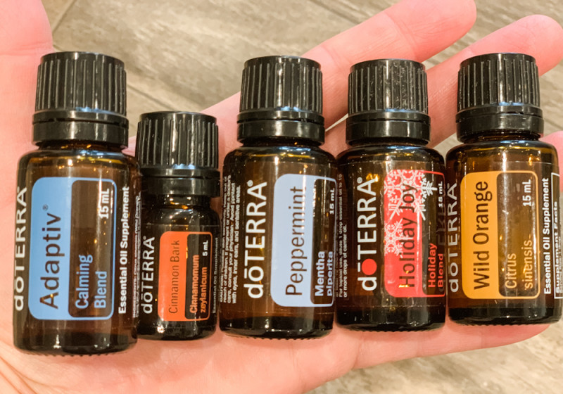 Relieving Holiday Stress_ Holiday Scents With dōTERRA (Review + Giveaway) (1)