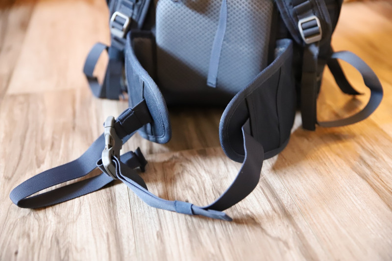 deuter straps