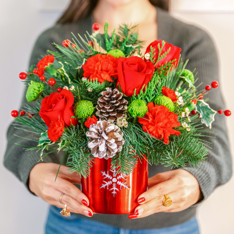 Teleflora’s “Leave No One Out This Holiday” Campaign + Giveaway!