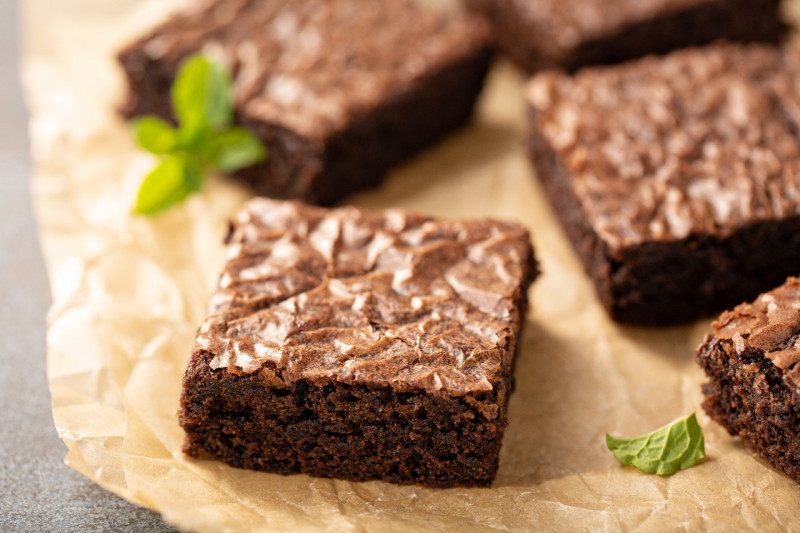 Brownie with a sprig of mint
