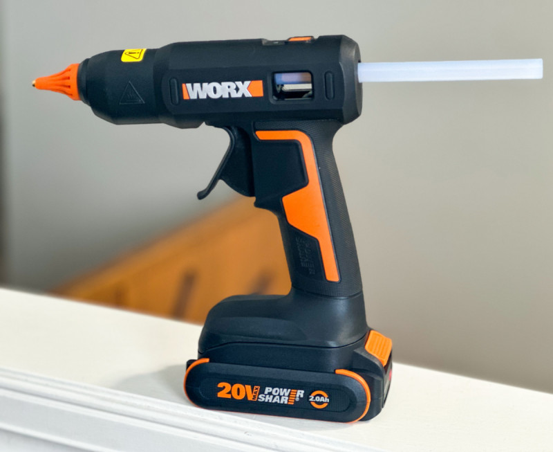 WORX 20V hot glue gun