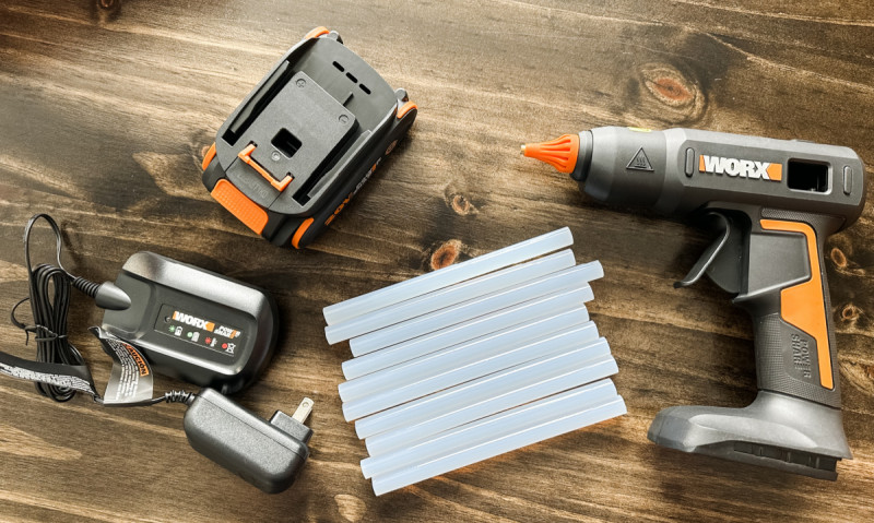 WORX 20V Power Share Full-Size Hot Glue Gun Review