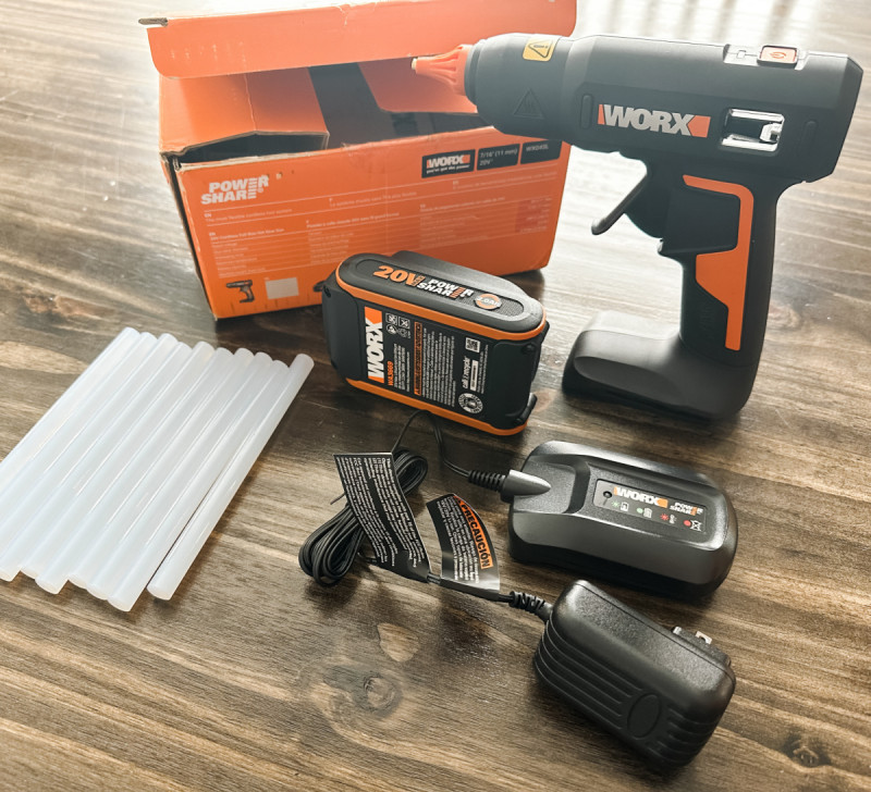 WORX WX890 wireless hot glue gun unboxing and test 