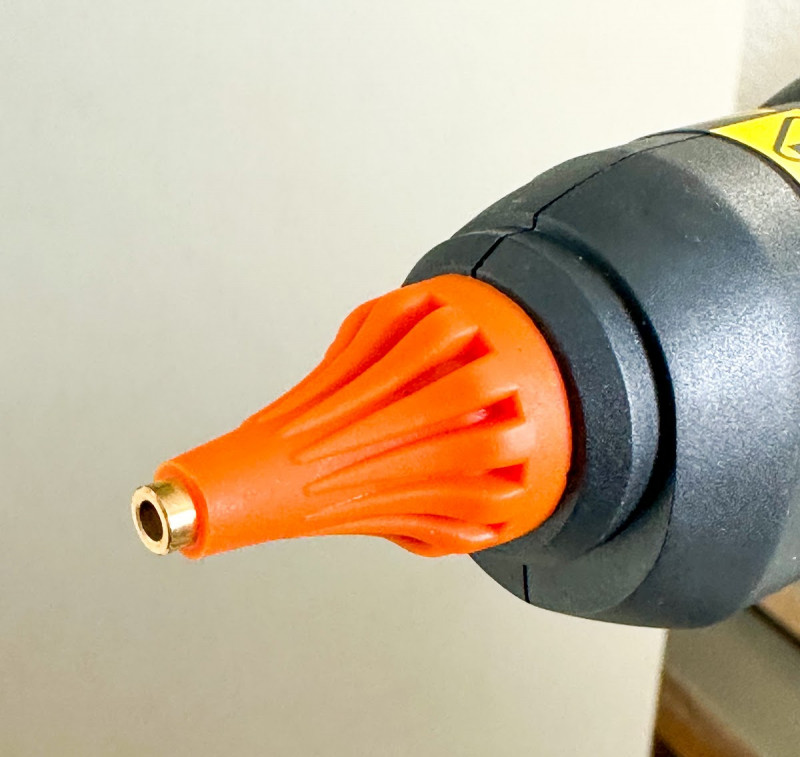 New WORX 20V Power Share Full-Size Hot Glue Gun Provides