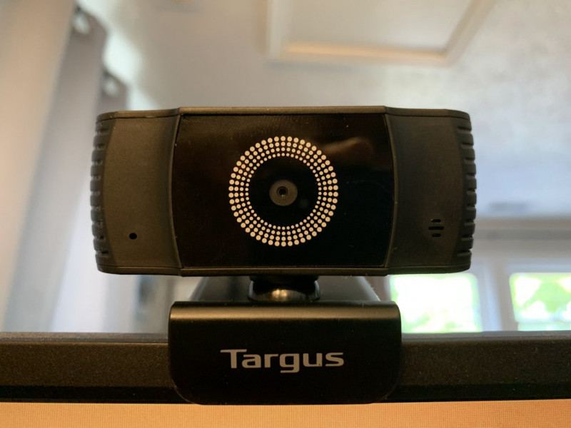 Targus HD Webcam Plus with Auto-Focus and Accessories Review & Giveaway |  Emily Reviews