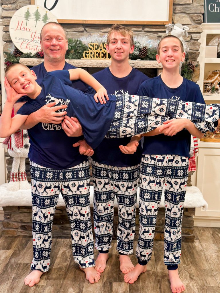 PatPat Family Matching Christmas Pajamas Review | Emily Reviews