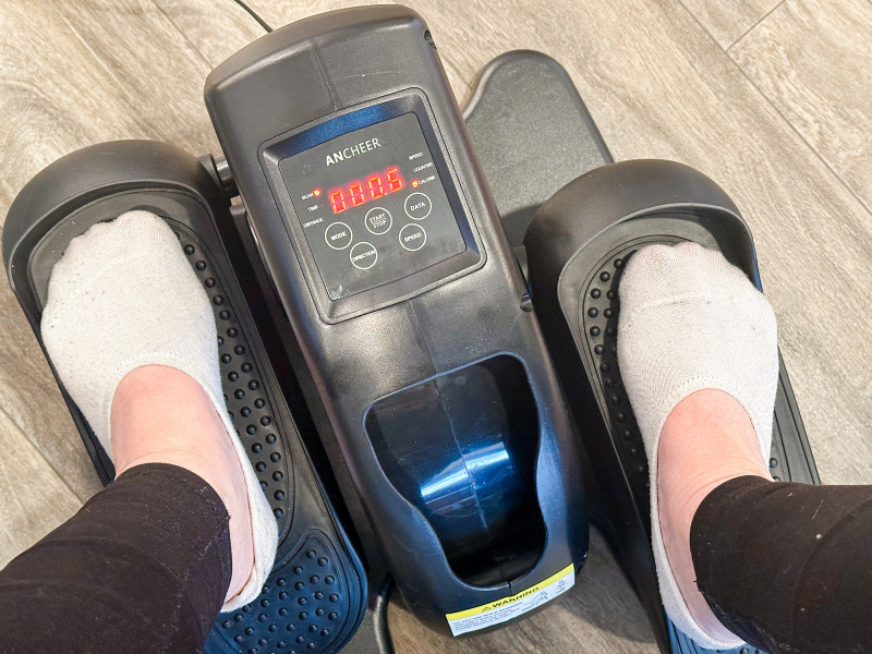 ANCHEER Under Desk Elliptical Machine Review.