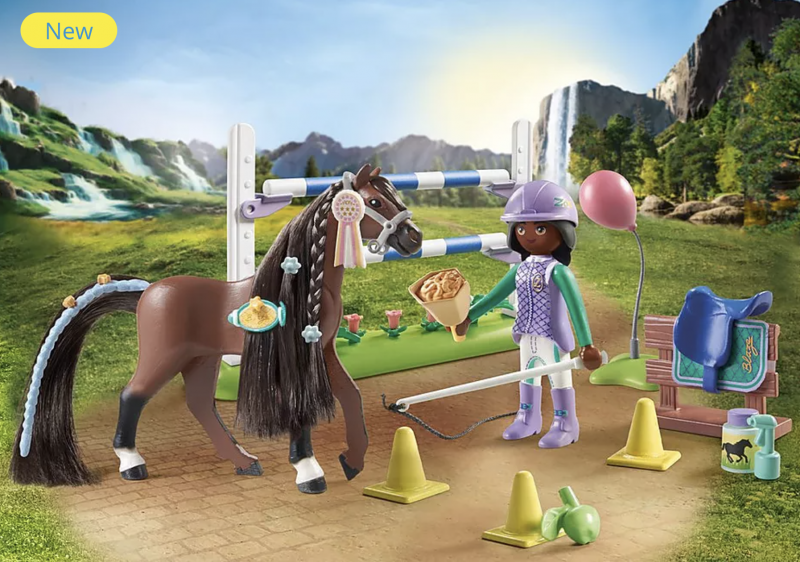 Playmobil Jumping Arena with Zoe and Blaze Item Number: 71355.