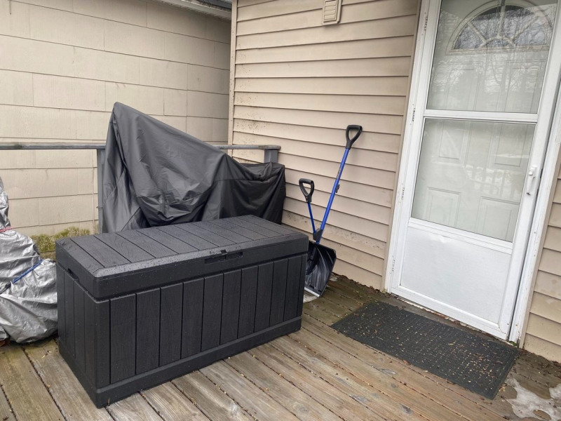 Patiowell 82 gallon deck box