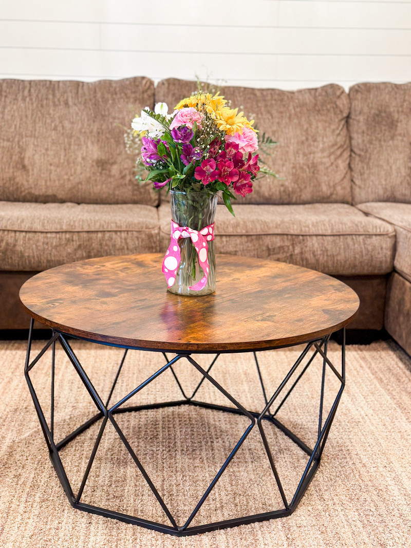 Creating A Gorgeous Space With VASAGLE's Coffee Table & Side Table {Review}