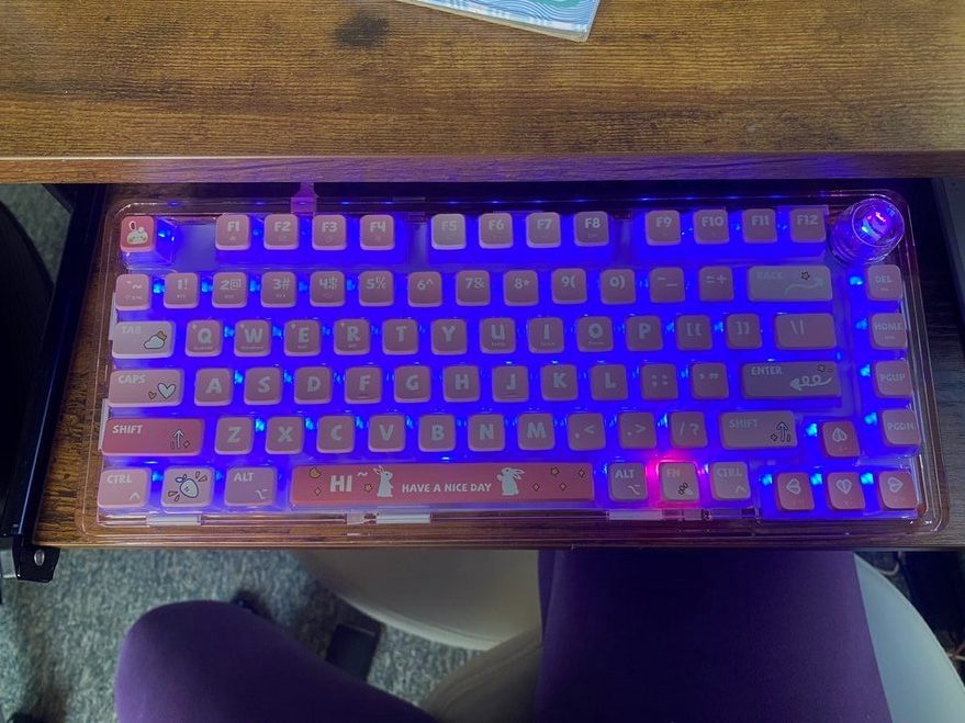  Leobog k81 pink bunny keyboard