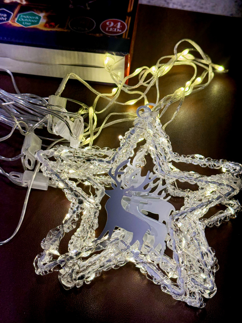 Curtain String Lights: Christmas Window Decorations.