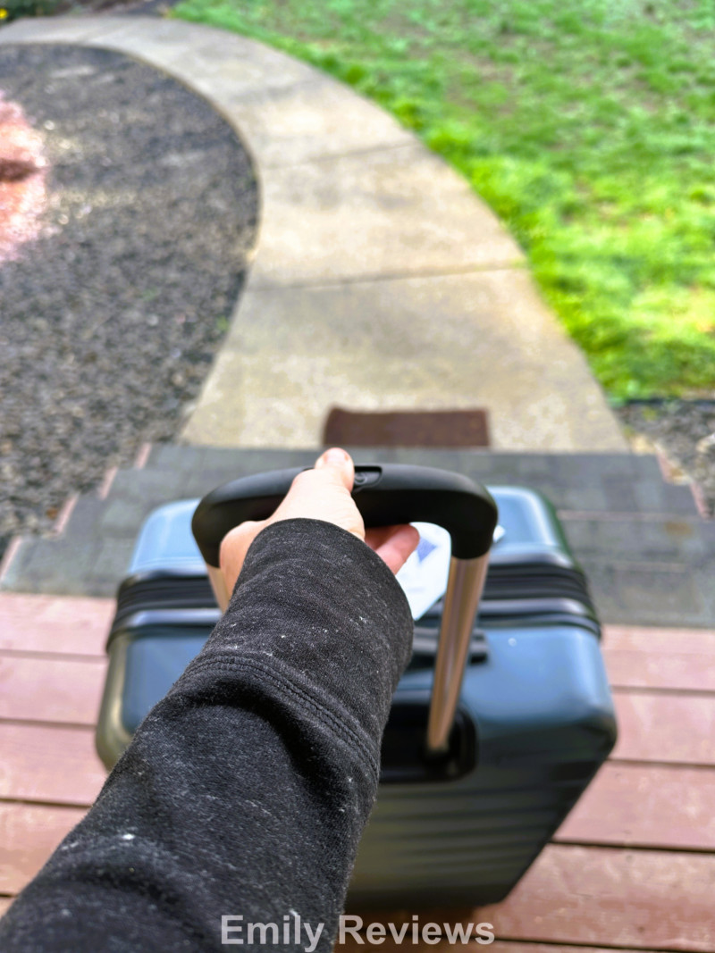Luggage, Hard Shell Suitcase, Expandable Suitcase, Carry-On Suitcase, Check-Bag Luggage, TSA Luggage, TSA-Approved Locks, TSA, Family Travel, Business Travel, Affordable Luggage