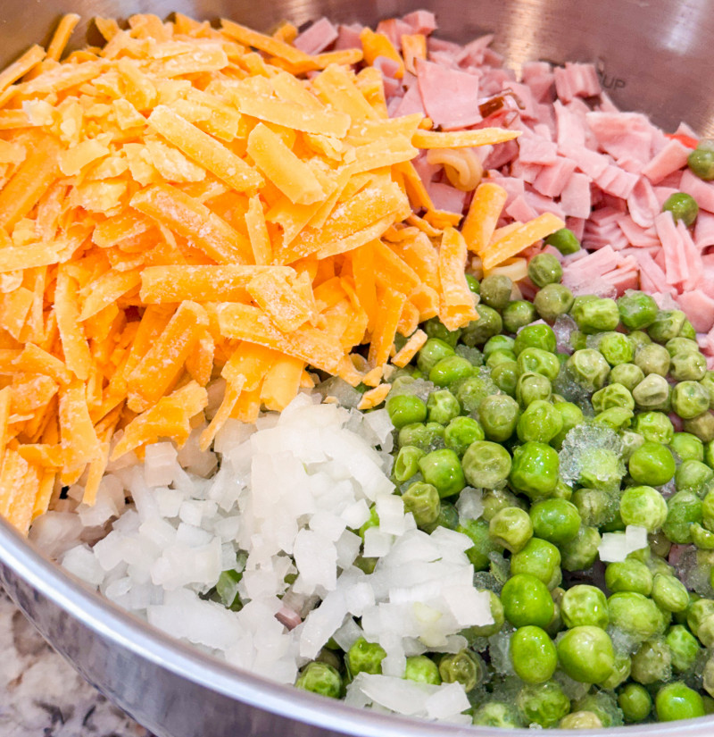 Perfect Creamy Pasta Salad Recipe.