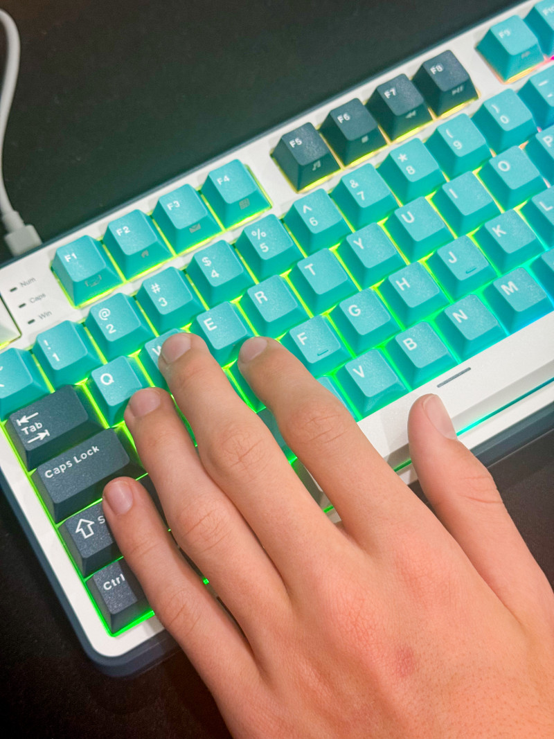 RK Gaming S98 96% Wireless Mechanical Keyboard Review.