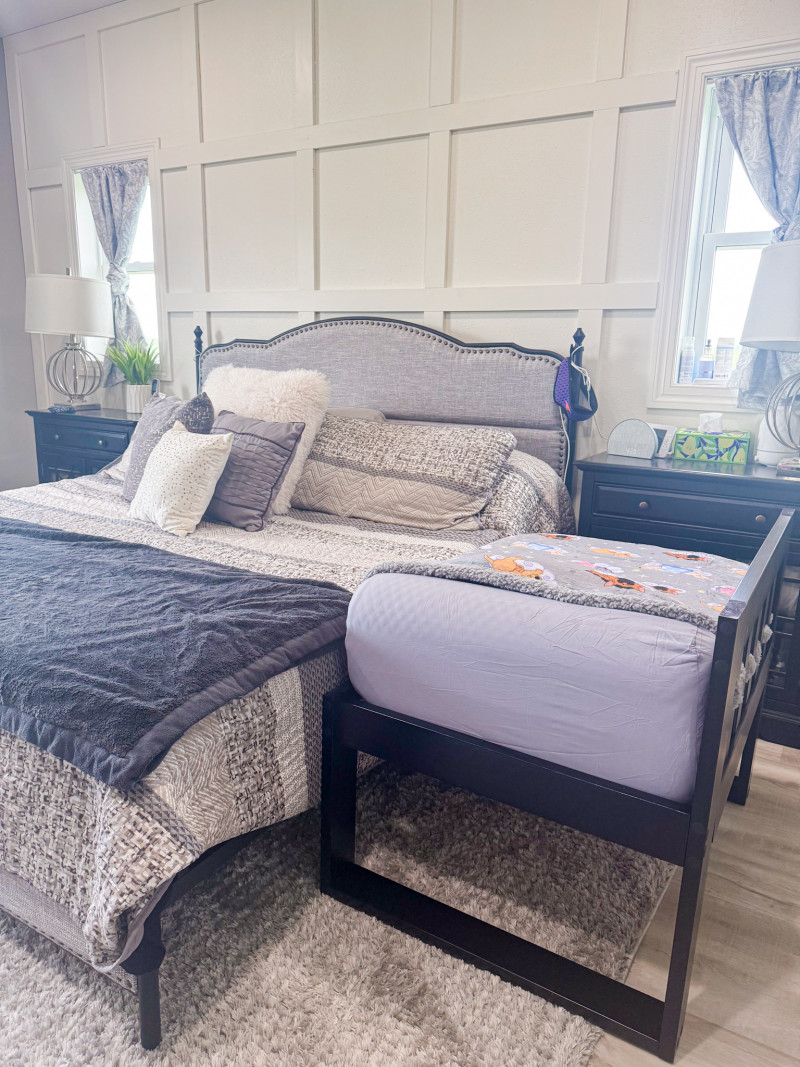 Sleepy Hippo Bedside Dog Bed Review.