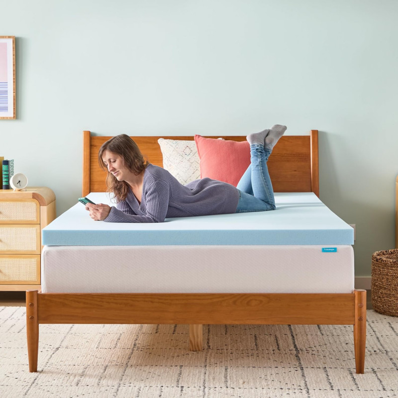 College Dorm, Dorm Room Must-Haves, Dorm Room Essentials, College Apartment