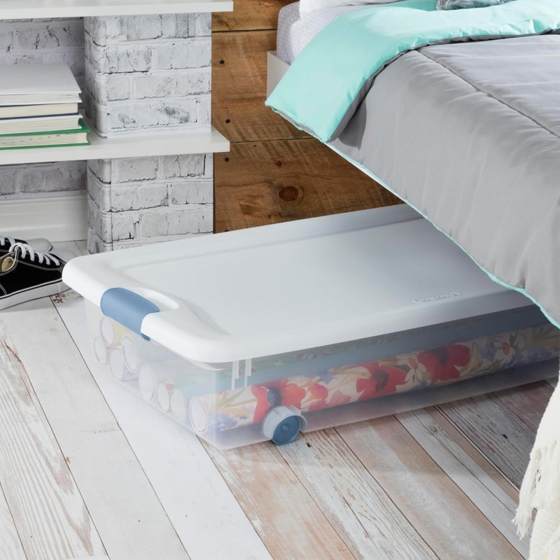 College Dorm, Dorm Room Must-Haves, Dorm Room Essentials, College Apartment