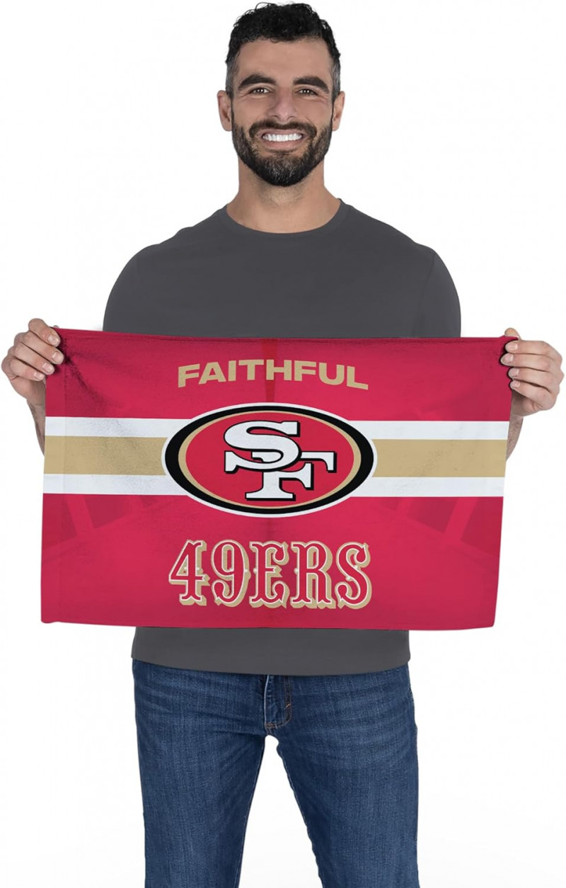 Football Fans, Football Gifts, Playing Football, NCAA Football, NFL