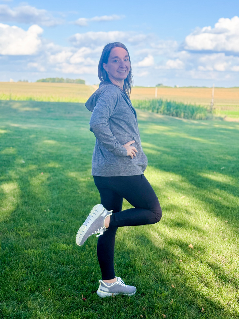 KURU FLEX Via Sneakers Review - Fresh & Clean Style For Fall.