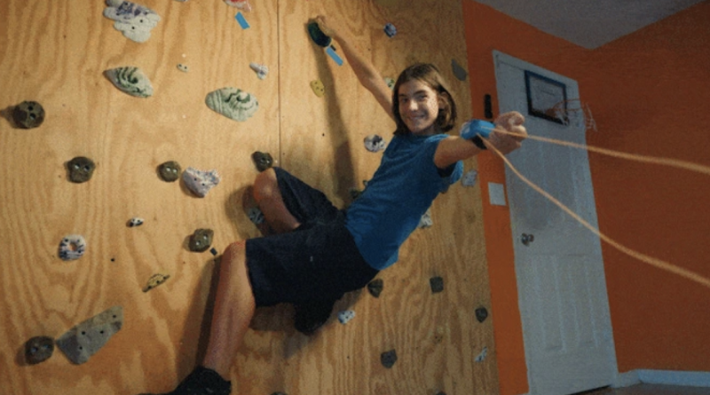 ZIPSTRING: Meet Aracna! (Now available on Kickstarter!)
