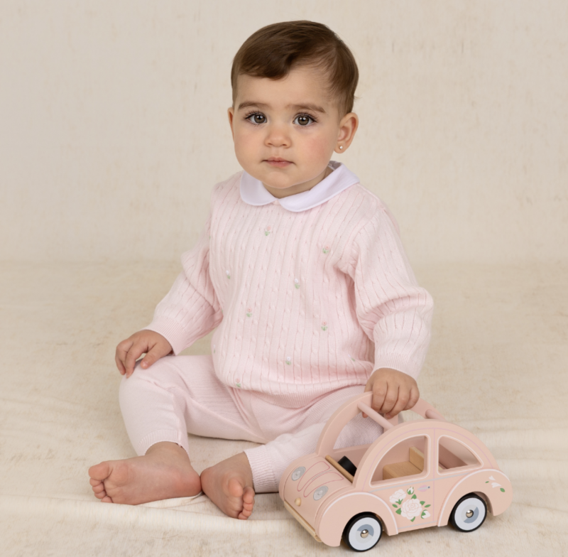 Feltman Brothers Girls Peter Pan Cable Knit Set. - Feltman Brothers Launches Cozy Knit Sets for Fall + Newborn Faves.