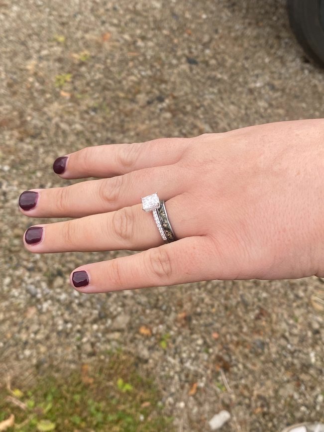 EPI Jewelry princess cut engagement ring