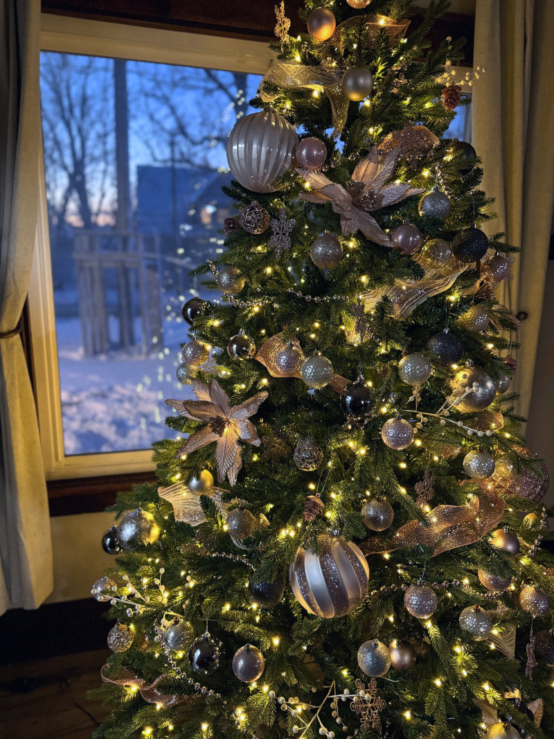 King of Christmas scarlet fir artificial christmas tree