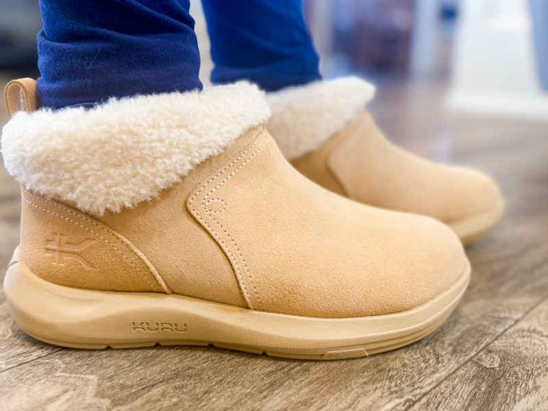 KURU: Gorgeous (And Healthy!) DRAFT Lahti Fashion Boots For Fall + Winter.