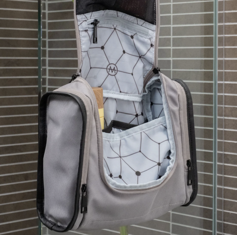 Merzon Travel Dopp'r Ganger.