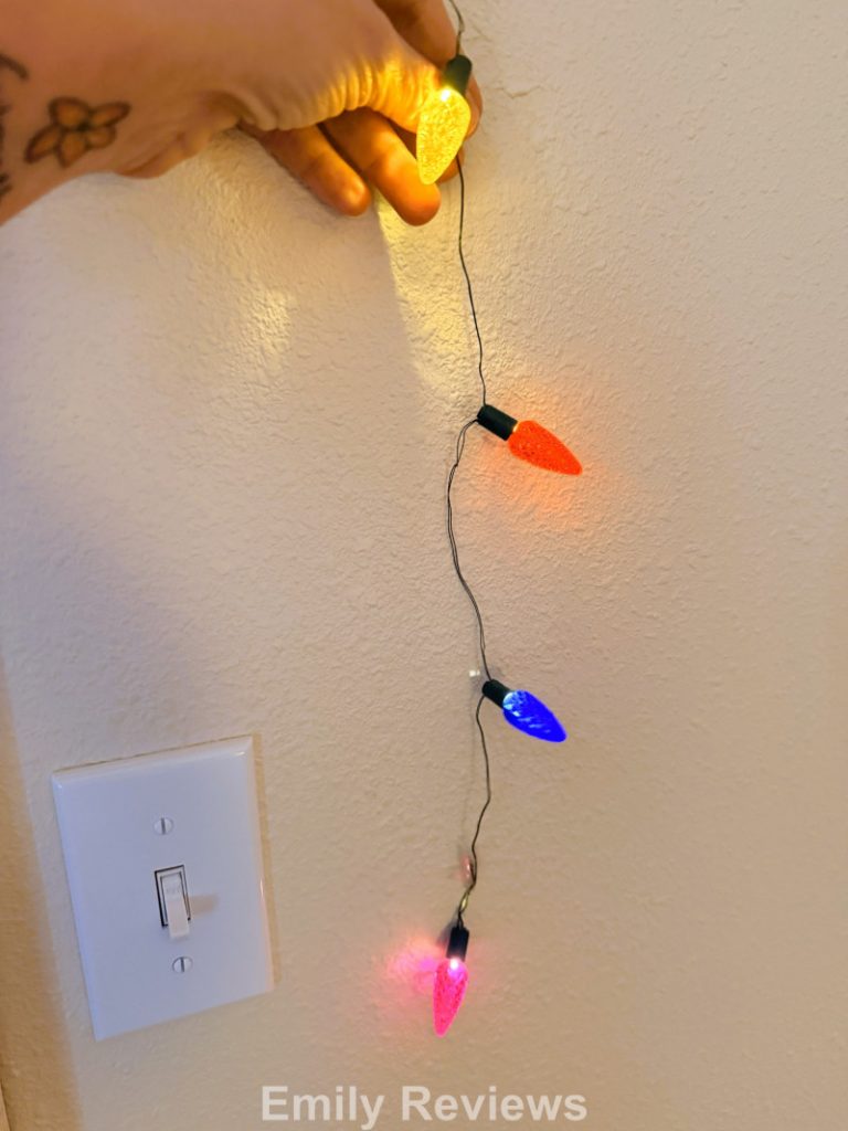 Christmas Decor, Fir Garland, Batter-Powered Lights, Christmas Ornaments