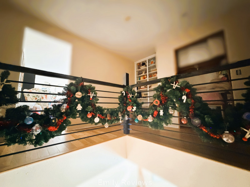 Christmas Decor, Fir Garland, Batter-Powered Lights, Christmas Ornaments