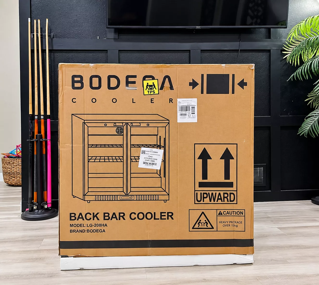 BODEGA Bar Cooler Beverage Fridge Review.