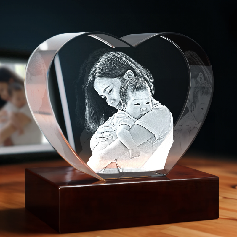 Beyond Memories 3D Custom Crystal.