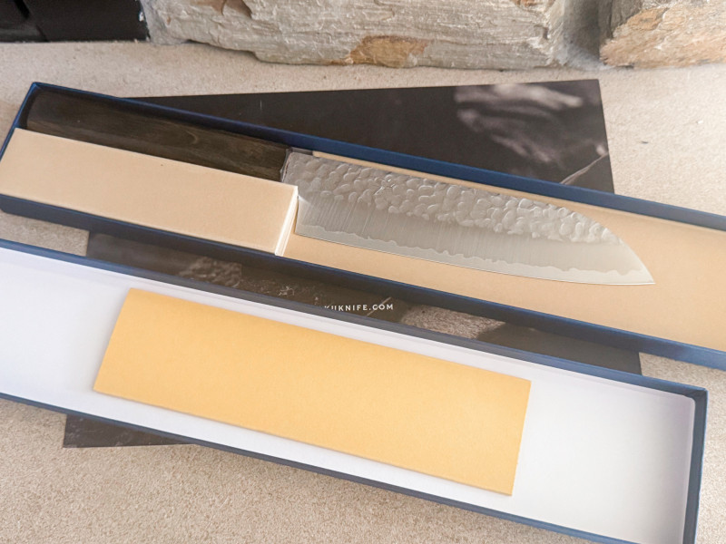 Zaku Knife Sabi Santoku Review.