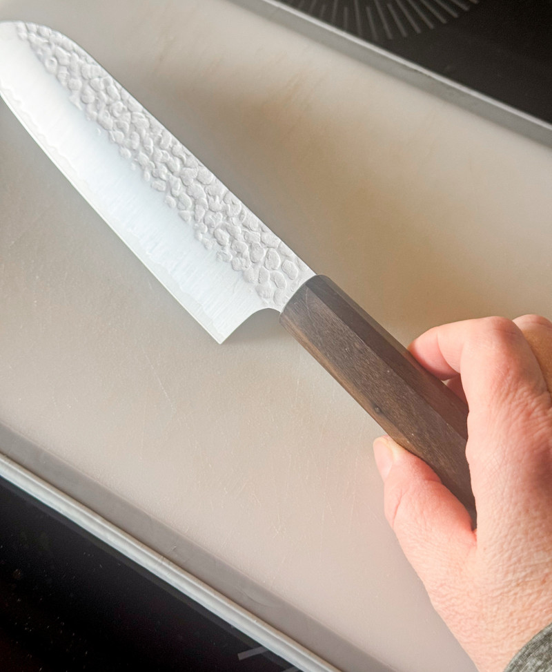 Zaku Knife Sabi Santoku Review.