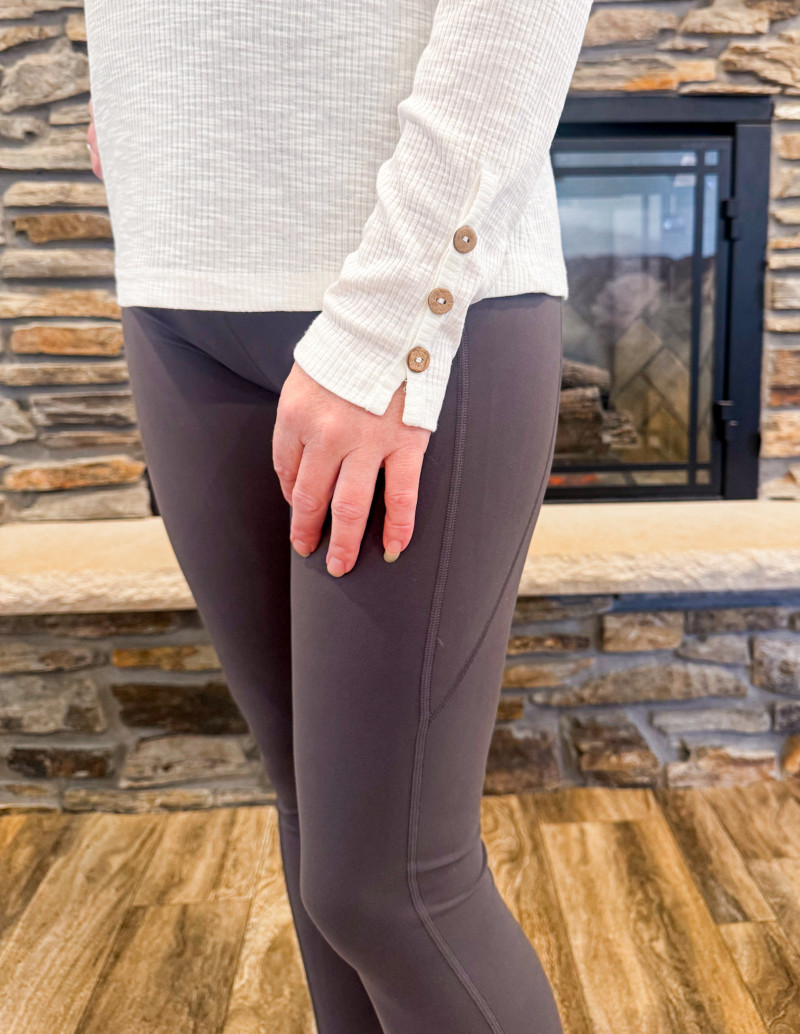 Stelle Review: Is It Worth the Hype? Comfort, Quality, and Value After Real Use. (+ Giveaway!).