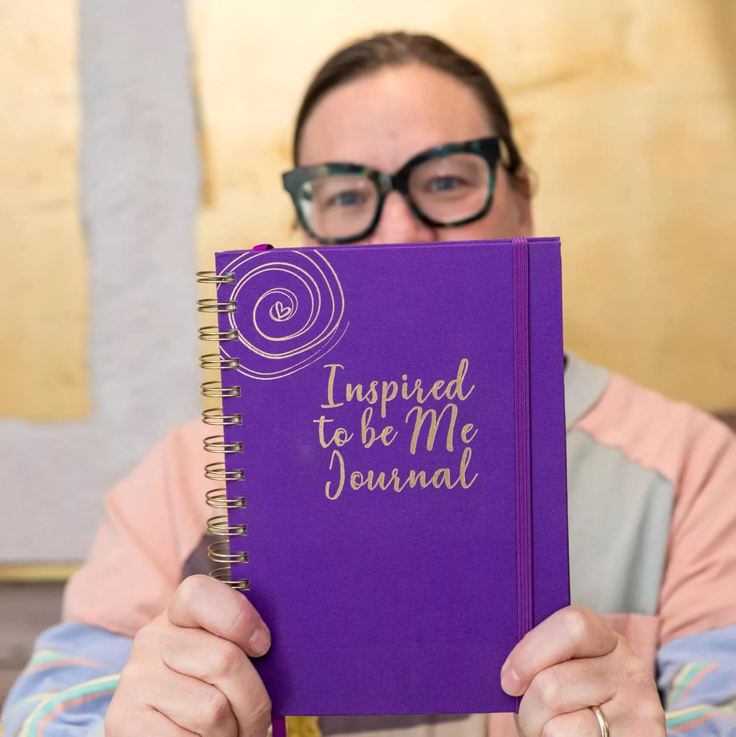 Elixir of Notes Women's Journal.