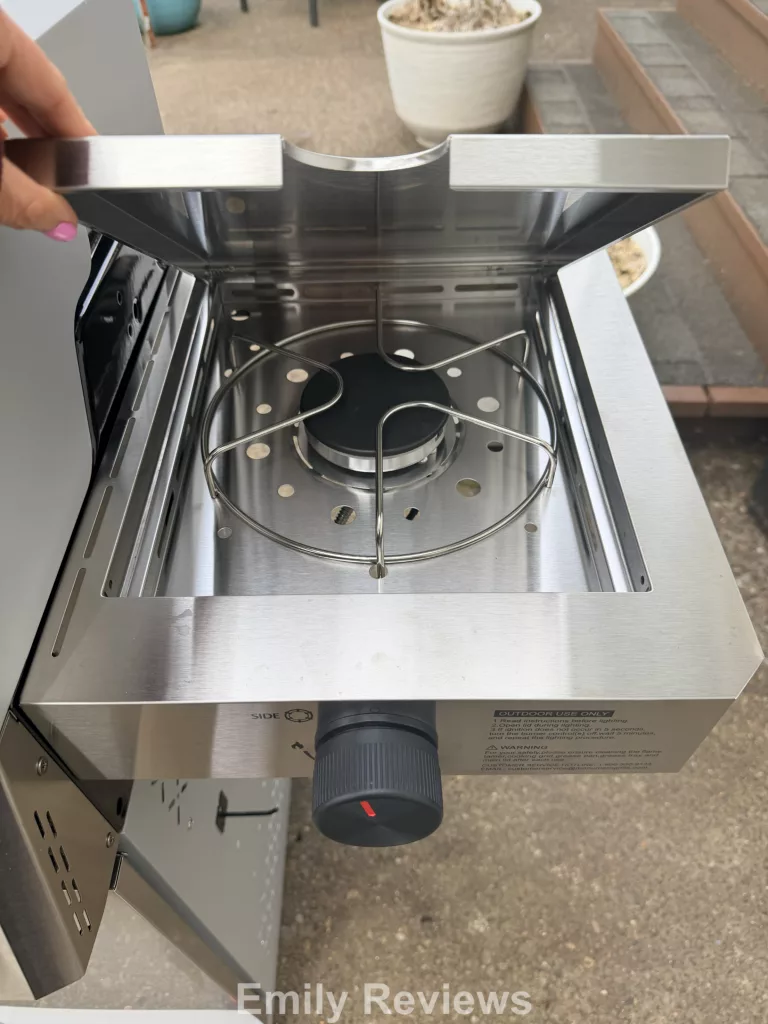 Monument Mesa II 415BZ review, Monument grill review, budget gas grill, propane grill with side burner, best gas grill under 500, backyard grill ideas, grill rain cover review