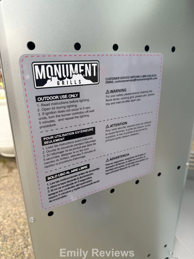 Monument Mesa II 415BZ review, Monument grill review, budget gas grill, propane grill with side burner, best gas grill under 500, backyard grill ideas, grill rain cover review