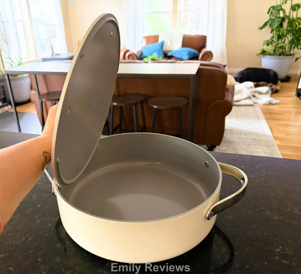 Caraway rondeau pan review, best non-toxic cookware set 2026, ceramic nonstick pan review, Caraway Cookware Honest Review, best sauté pan for home cooks, Is caraway cookware worth it, modern aesthetic cookware set, easy cleanup nonstick pan, best cookware for busy families, Caraway Deluxe Cookware Set review, healthy cookware alternatives, stylish kitchen cookware upgrade, best ceramic pans for everyday cooking