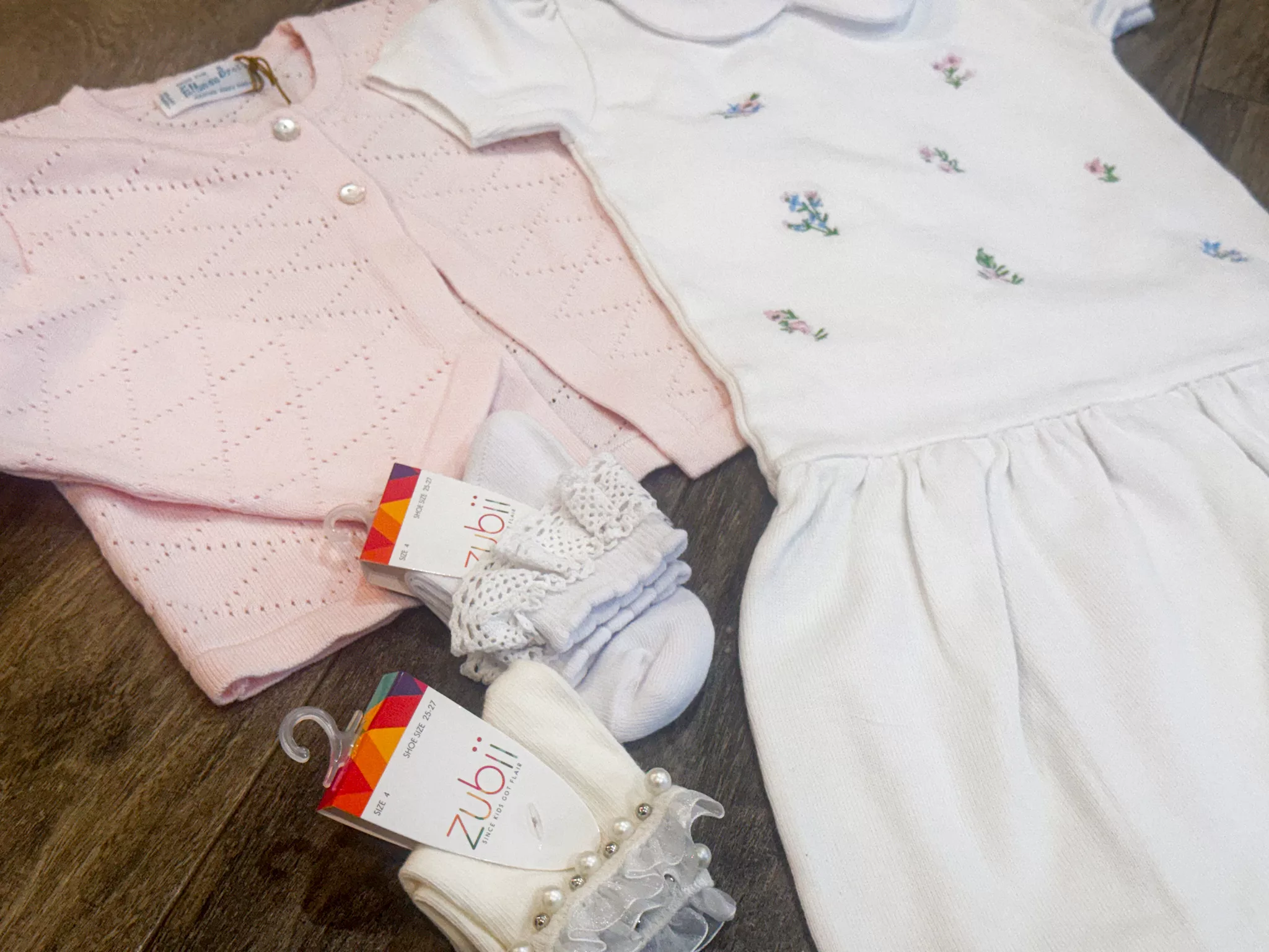 Sweet Father’s Day Style for Little Girls with Feltman Brothers + Zubii Kids.