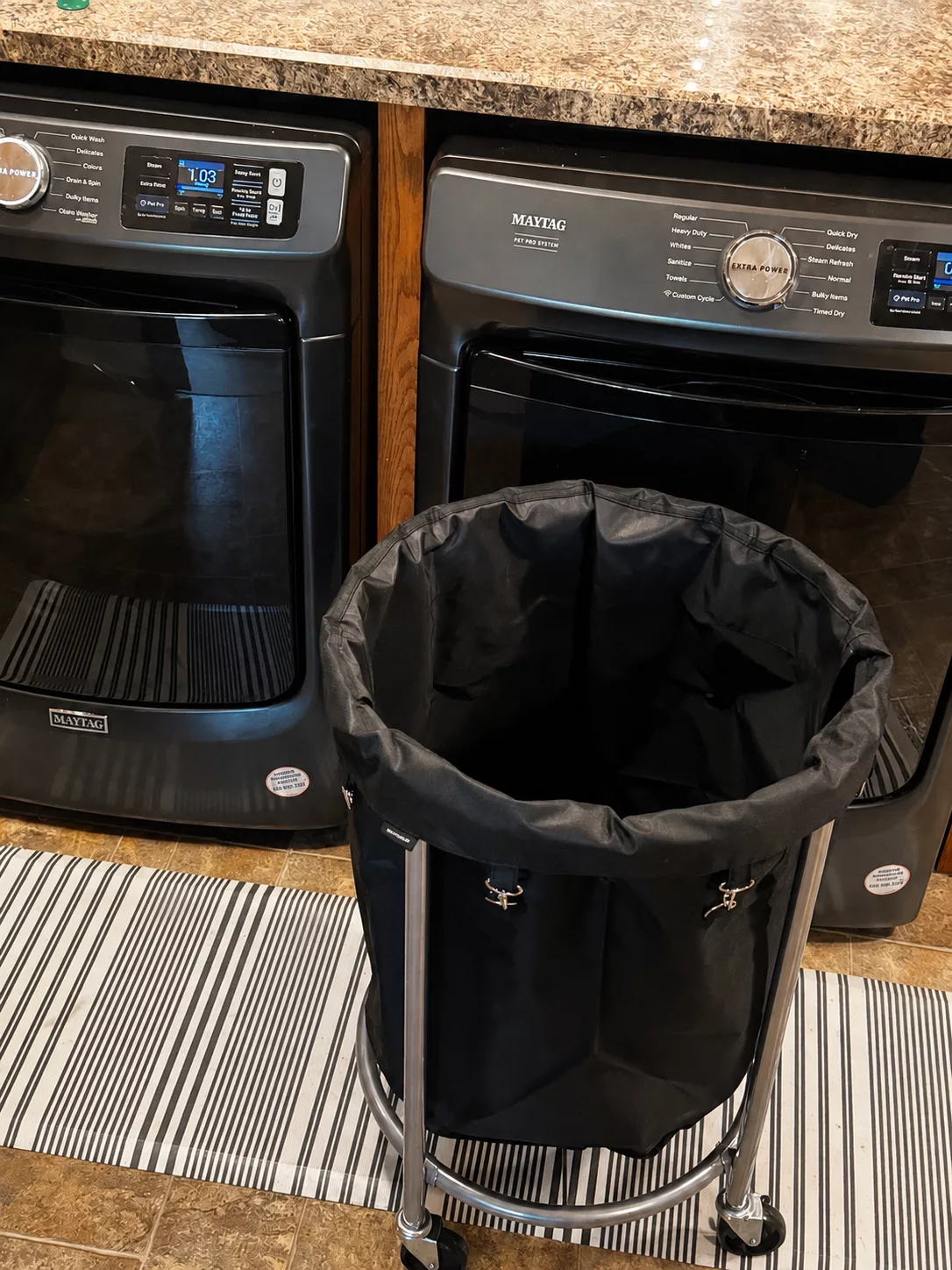 SONGMICS 29-Gallon Laundry Basket with 2 Locking Wheels.